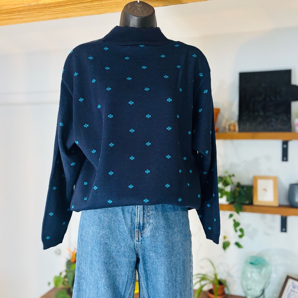 VTG-Navy Blue Sweater with Turquoise and violet Accents